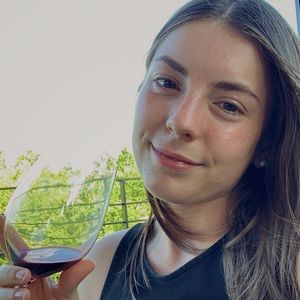 Meet your Posher, Francesca